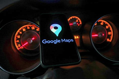 Google Maps' Immersive View is rolling out in five cities .